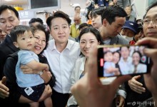 "부산을 첨단산업 중심지로"…이준석, 데이터 특구 특별법 추진