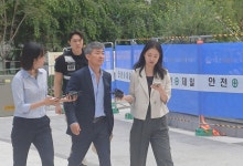 '김건희 최측근' 이종호, 변호인 없이 서류만 들고 특검 2차 출석