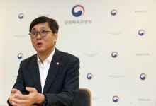 '취임 열흘' 최휘영 문체부 장관, 관광보다 '문화예술 퍼스트'