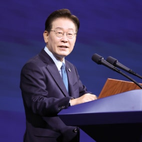 이재명 대통령 "이재용 회장 압박? 불가능…이런 생각 자체가 구태"