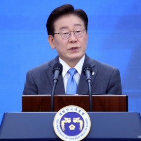 李대통령 "남해안 우주항공 산업벨트 구축…기업들 통큰 행보에 화답"