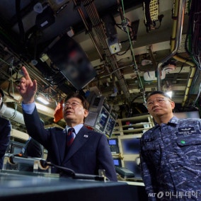 '1년전 불참' 李대통령…취임 후 첫 NATO行 결정, 이유 있었다