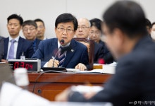 최교진, 대입 원서접수 국가 관리 검토 및 경쟁률 공개 시점 변경 발표