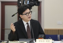 민주당, 한동훈 딸 표창장 대학입학 활용 의혹에 경찰 재수사 촉구