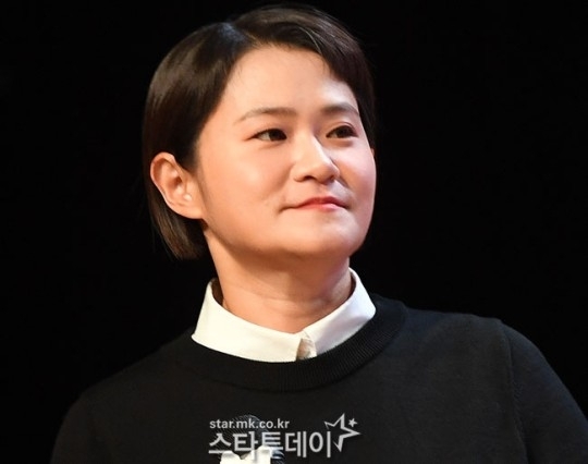 충격 컸나..<b>김신영</b>, <b>급성</b>후두염으로 ‘정희’ DJ 불참