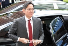 “올림픽 열리는 파리에 회장님 뜬다”…신제품 들고 직접 홍보 나설듯