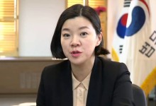 “李에 천원도 보태기 싫다”…文청와대 행정관, 민주당 탈당