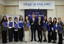 진옥동 신한금융 회장, 글로벌손익 14% 담당한 의외의 이 나라 다