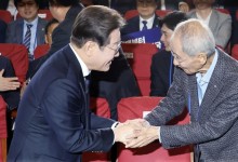 윤여준 “이재명, 순발력 굉장하지만 과신은 위험”