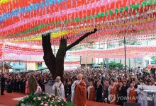 불심 공략 나서는 유력 대선후보...김문수 후보 선출 후 한덕수 첫 만남