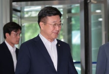 청문회나선 윤호중 “행정안전부를 ‘행복안전부’로”