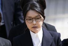 [속보] 김건희, 구속 후 두번째 특검 조사 도착…집사 김예성도 출석
