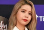“갑자기 욕하더니 의자 던졌다”…마마무 솔라, LA서 묻지 …
