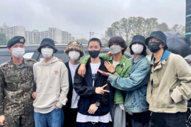 <b>방탄소년단</b> "RM·뷔·지민·정국 <b>신병교육 수료식</b> 방문 자제해 달라"