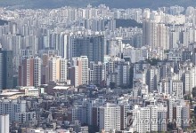 지난달 서초·강남구 아파트 매매, 3건 중 1건이 신고가 거래