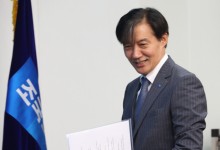 조국, ‘금투세 결단’ 앞둔 이재명 압박…“폐지법안 반대할 것”