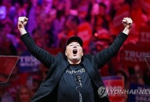 "머스크, 버핏 뺨치네"…트럼프에 1822억 쓰고 자산 98조원 늘려