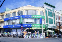 편의점 안에 약국이?…GS25, 여기에 숍인숍 1호 매장 냈다