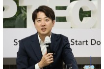 국힘 단일화 갈등 '어부지리'…이준석 유튜브 '실버버튼' 얻어