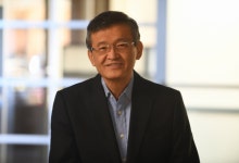 인텔까지 노리는 트럼프…블룸버그 "美정부, 지분 인수 검토"