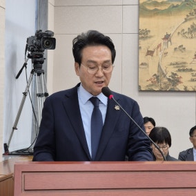 국감장 달군 안민석표 교육정책…‘폰 프리 스쿨’ 확산론, 교권보호단 호평