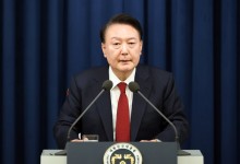미 언론, 계엄령 드라마로 윤 대통령 입지 위축 전망..."미국도 사전 통보 못 받았다"