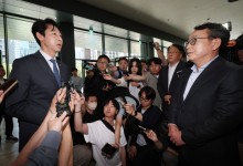 이훈기 "'면담 불응' 최태원, SKT 위약금 면제 나서야.. 청문회·국감 검토"