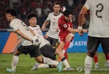 "한국 감독 쓰자" '월드컵 좌절'에 폭발한 中 축구 팬들