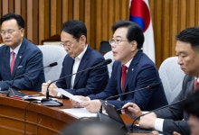 與 '조희대 의혹' 제기…국힘 "허위사실 유포한 정청래·서영교, 징벌적 손배 1호"