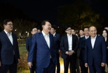 한동훈 빠진 '용산 만찬'…"대놓고 무시" vs "통상적 행사"