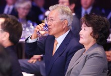文 "이 지랄맞음이…" 서평 올리자…김남국 "필요할 때만 이용"