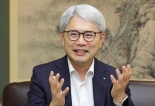 윤희성 수은 행장 "수출위기 대응체계 구축"