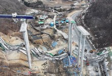 경찰, '안성 붕괴사고' 현대엔지니어링·도로공사 등 7곳 압수수색