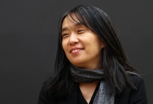 "서점 매대 또 텅 비겠네"…한강, 노벨상 후 첫 신간 소식에 '들썩'