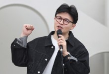손편지 쓴 한동훈 "다른 분들은 이 개싸움 감당 못해"