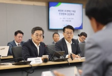 김동연 경기도지사, "추경이 민생살리는 산소호홉기 될 수 있도록 신속 사업 진행' 지시