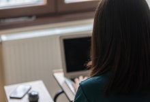 "웬만한 사람보다 낫네요"…Z세대, 연애 대신 푹 빠져버린 게