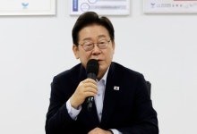李대통령 지지율 2주째 하락 61.5%…"인사 논란·폭우 탓" [리얼미터]