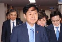 [속보] 정부 "구윤철·김정관·여한구, 29일 美상무장관과 통상협의"
