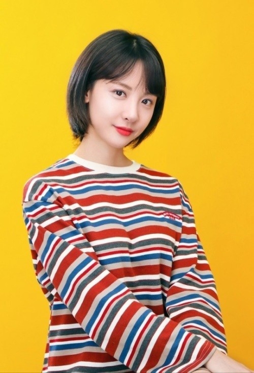 <b>김민아</b>, <b>사업가와 열애</b> 중…"심신 안정 주는 사람"