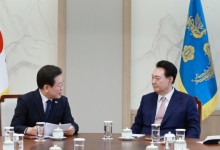 ‘의료개혁 공감대’ 빼곤 135분 평행선 영수회담…민주, 특검법-특별법 강행 예고