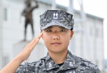 사상 첫 여군 심해잠수사 문희우 대위(진)…머리카락 1㎝남기고 모두 자르며 각오 다져