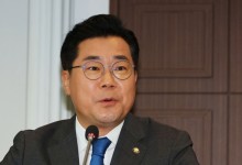 박찬대 “의료대란 해결 위한 여·야·의·정 비상협의체 제안”