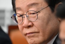 민주, 尹 부부 휴대폰 교체에 “공수처에 증거 보전 촉구”