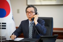 외교장관 “계엄 선포 국무회의 자체가 없었다…절차 요건 안 갖춰”