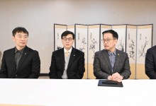 최 권한대행“금융 변동성 완화됐으나 높은 경계심 유지”