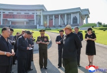 김정은 “인민 고통 반복 안되려면 최강 자위력 키워야”