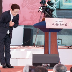 李대통령 “부처님 말씀 등불삼아 국민 목숨 살리는 정부 최선”