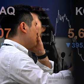 삼전닉스 단일종목 레버리지 결국 신저가…‘곱버스’는 20% 급등