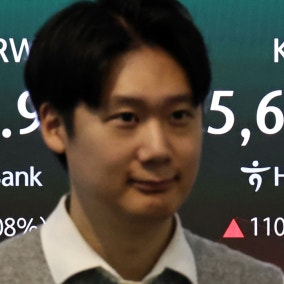 ‘외인이 사면 오른다’ 코스피 5700선 탈환…삼전·닉스 급등